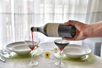 versa il vino